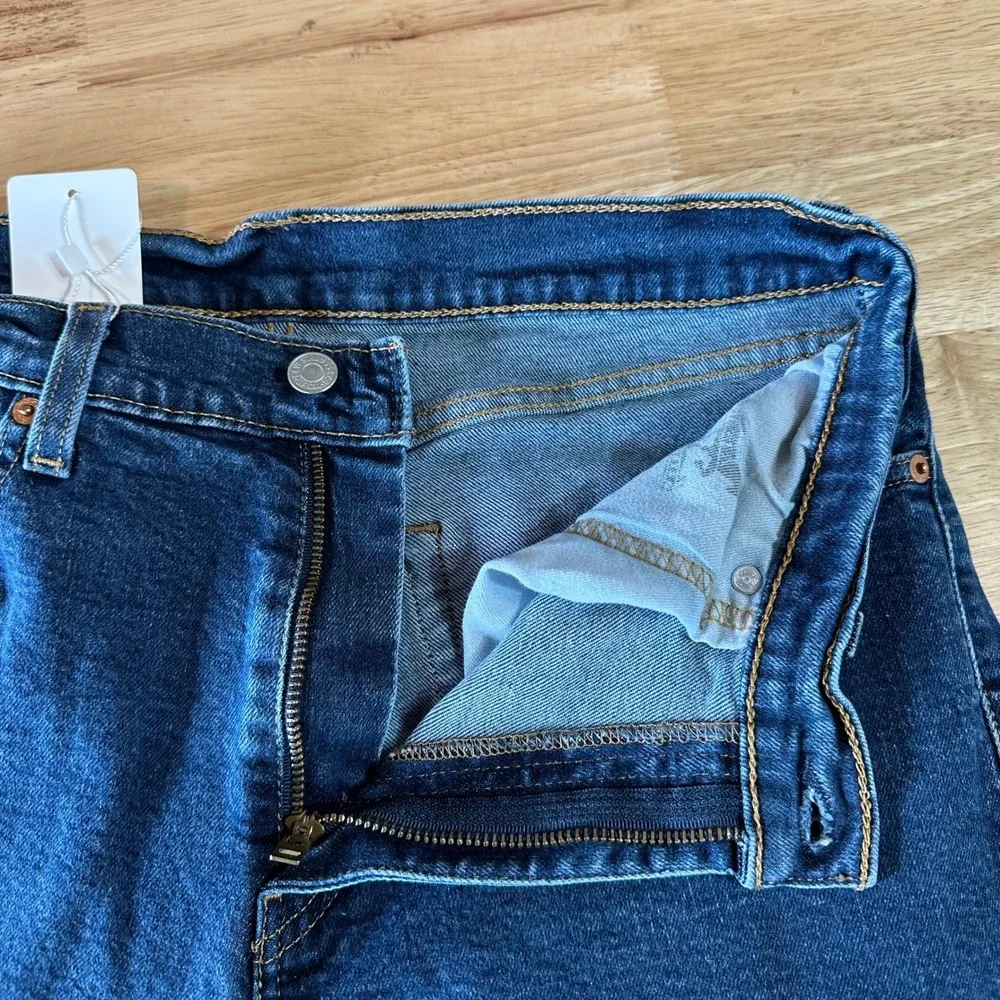Levis 505 Jeans Mens 32x30 Regular Straight Fit Zip fly Modern Classic